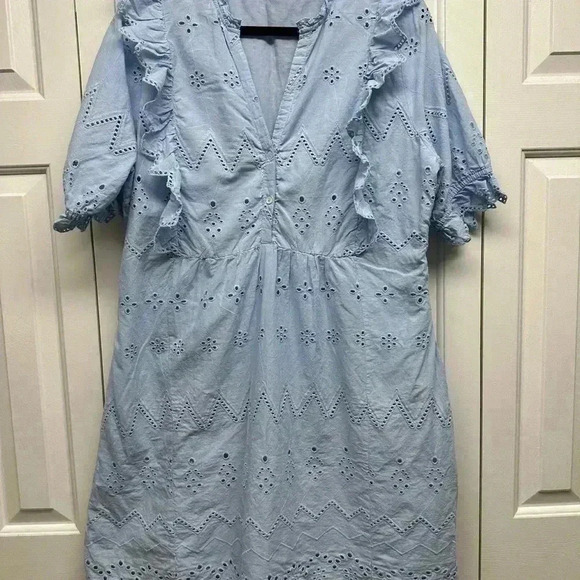 Jennifer & Grace Light Blue Eyelet Midi Dress 100% cotton Size M - Picture 1 of 9